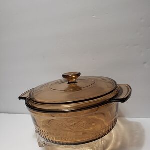 Vintage ANCHOR HOCKING Amber Casserole Dish With Lid